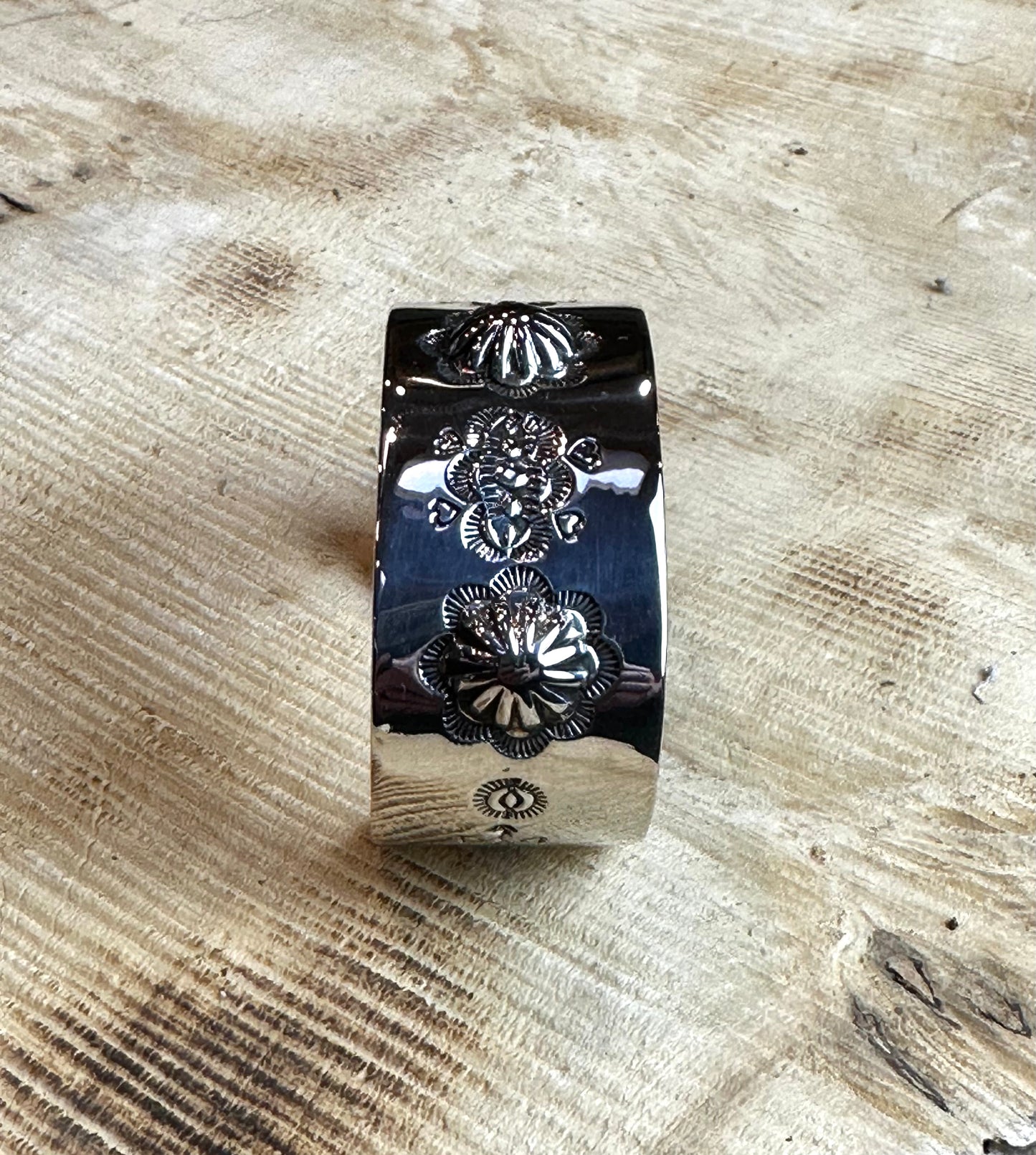 Round Concho Stamped Sterling Silver Bracelet